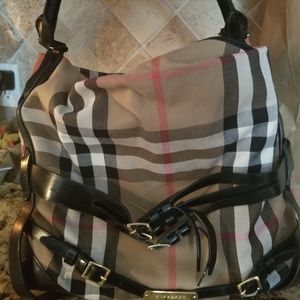 BURBERRY House Check Bridle Large Gosford Hobo Bl